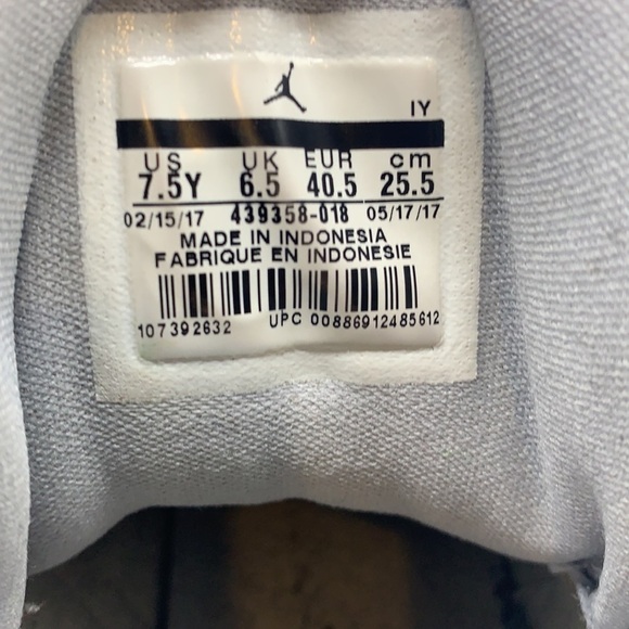 Nike Air Jordan 13 Wolf Gray 439358-018. NK0240 main image 7